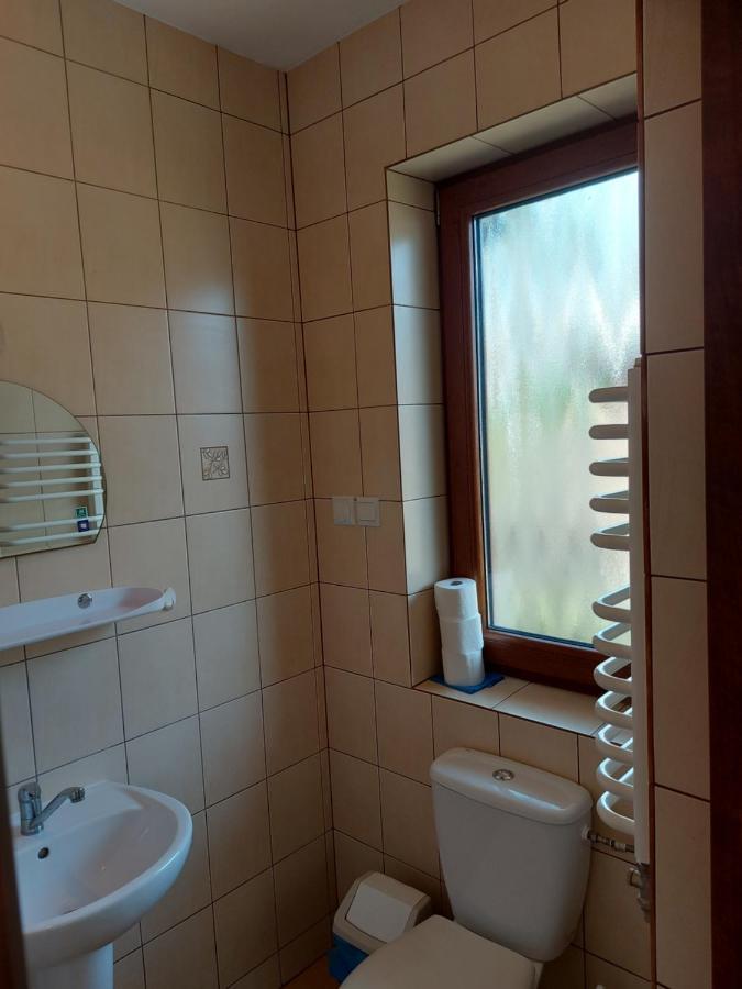 Pokoje Goscinne Tomasz Miedzywodzie Exterior photo